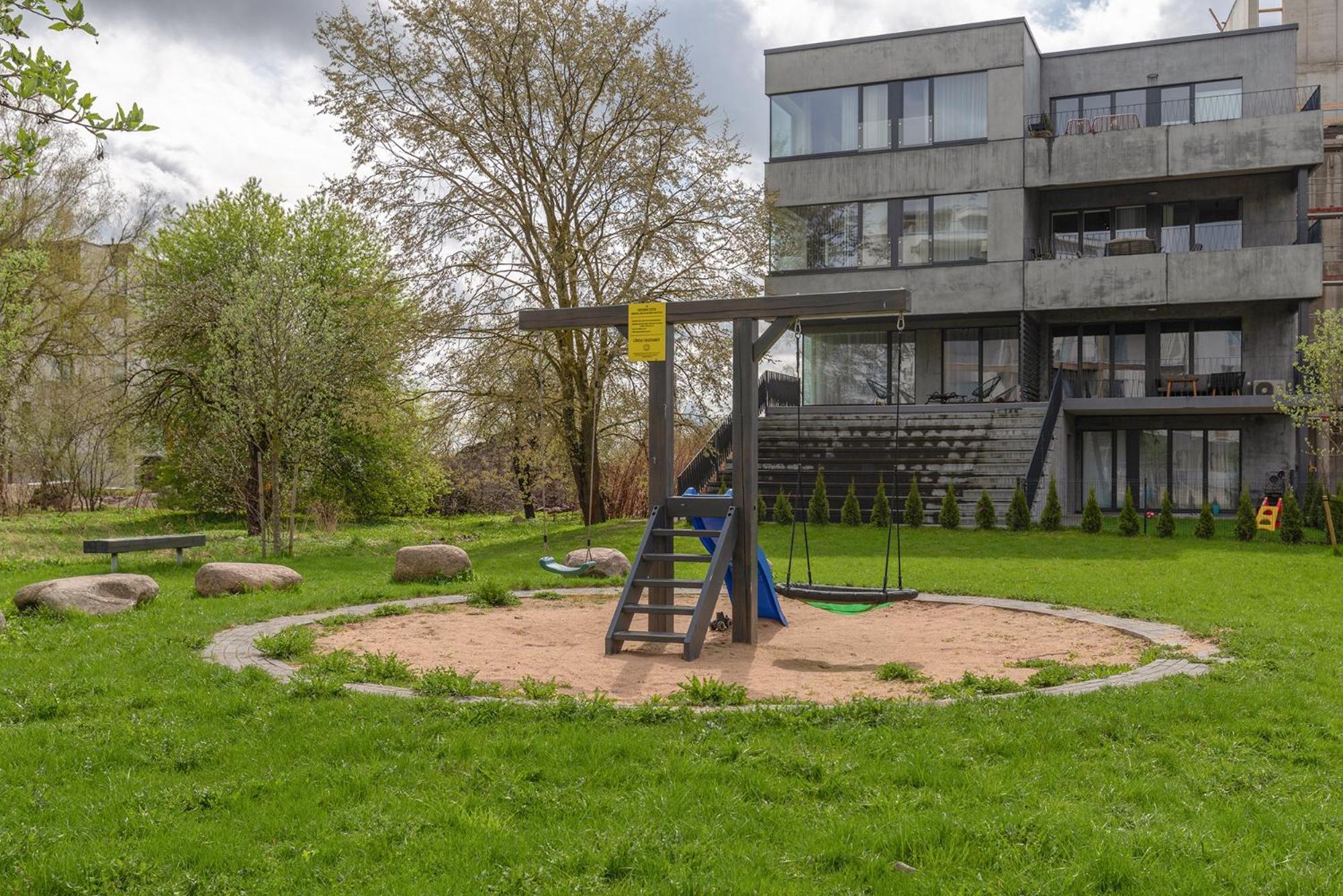 Bronze Colour Studio In Tartu City Centre מראה חיצוני תמונה